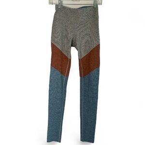 Outdoor Voices Colorblock Small Leggings in Heather Gray, Rust, and Denim Blue